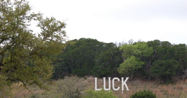 What Is Luck Texas? – Willie Nelson adds three shows at his Luck TX ...
